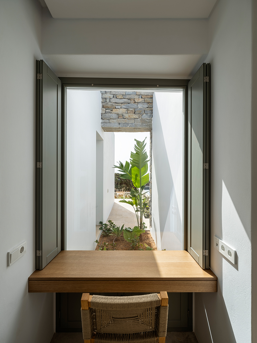 Evripiotis Architects-cedar-view-house-paros-evripiotis-15-Cedar View House, Paros Island