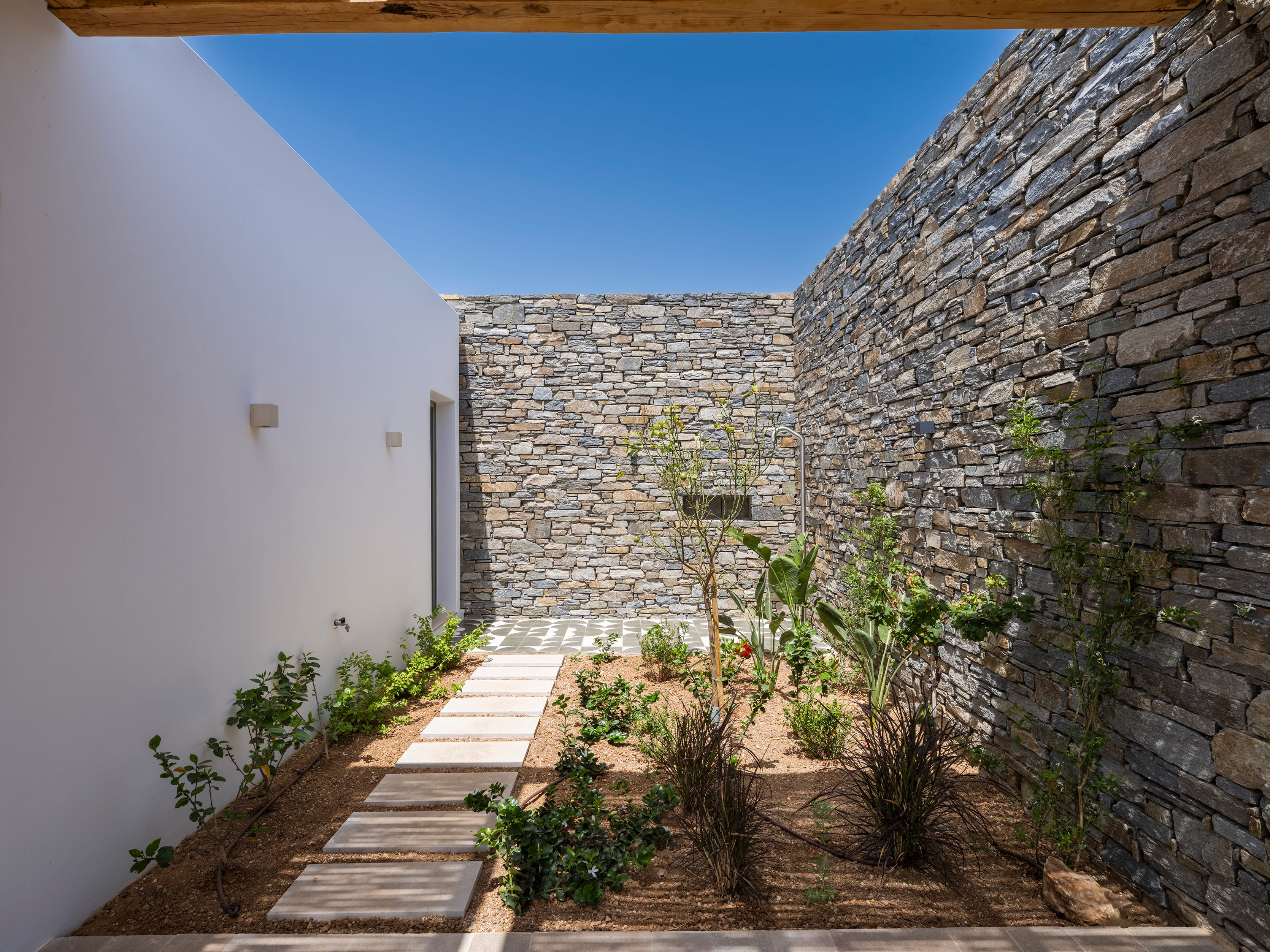 Evripiotis Architects--Cedar View House, Paros Island